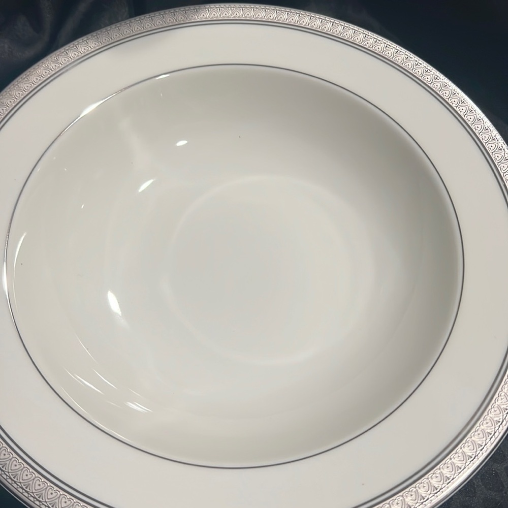 Mikasa Palatial Platinum vegetable bowl.
